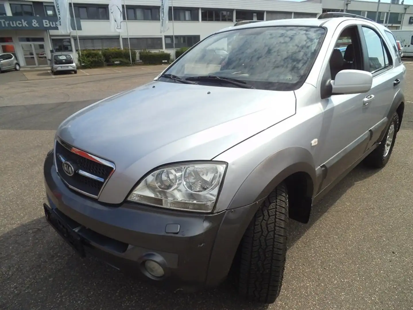 Kia Sorento 2.5 CRDi EX Silber - 1