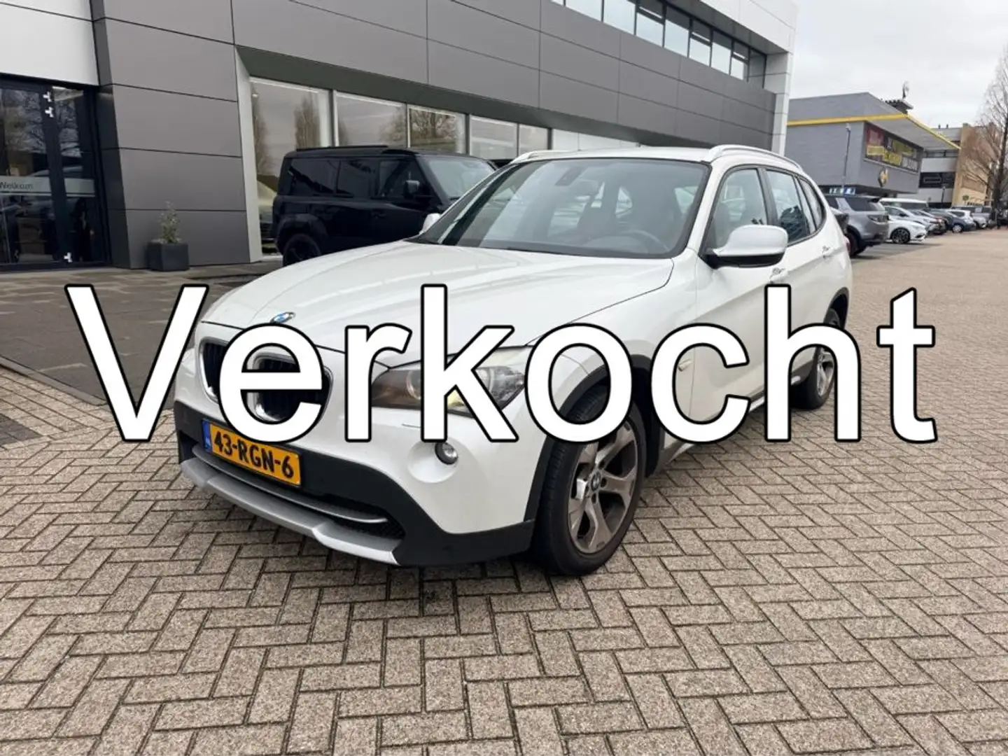BMW X1 sDrive18i Executive 2 EIGENAAR * AUTOMAAT * 136.00 Blanc - 1