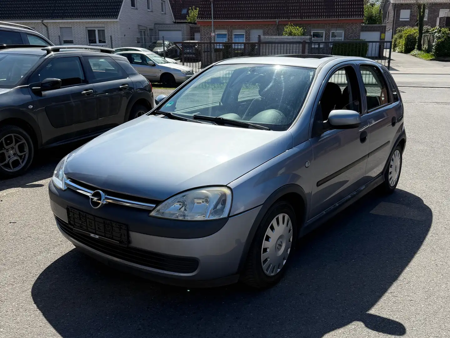 Opel Corsa 1.2 16V Comfort Grau - 1