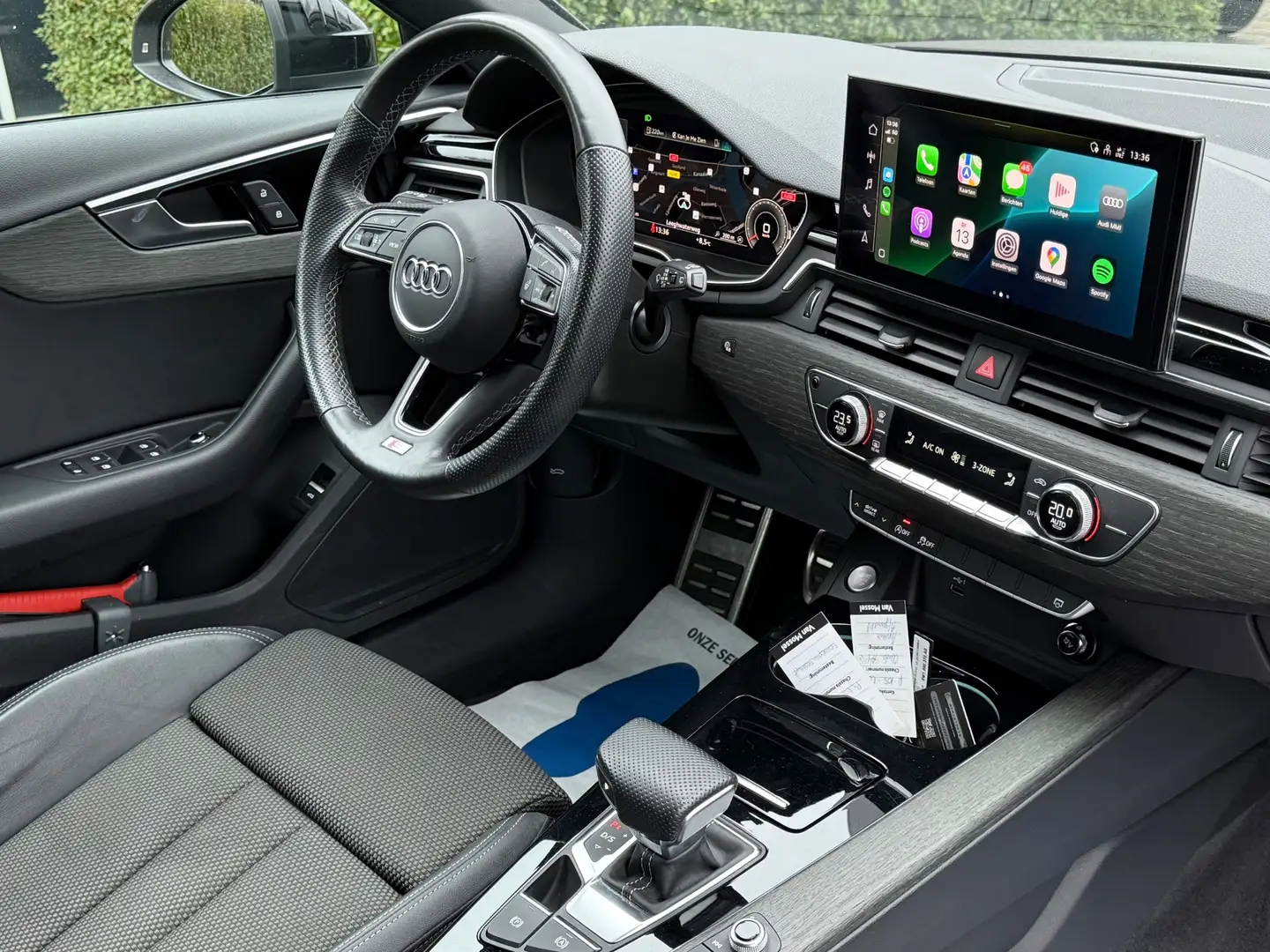 Audi A4 Avant 40 TFSI QUATTRO S EDITION COMPETITION - INCL Grau - 2