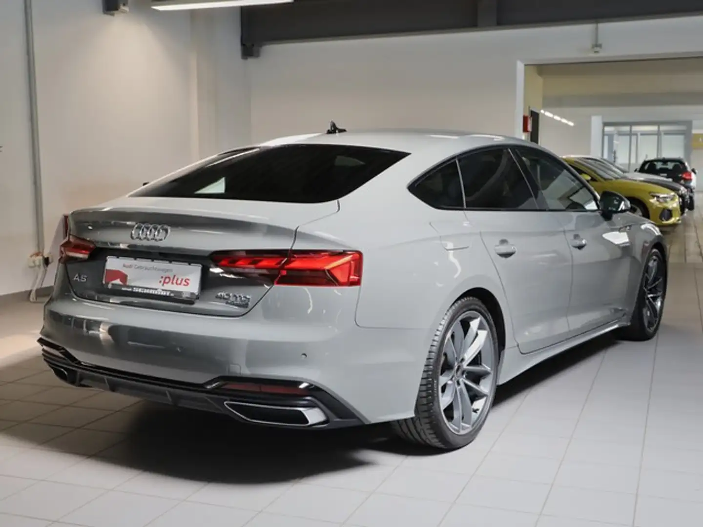 Audi A5 Sportback 40 TDI quattro S line LM19 Matrix LED... Gris - 2
