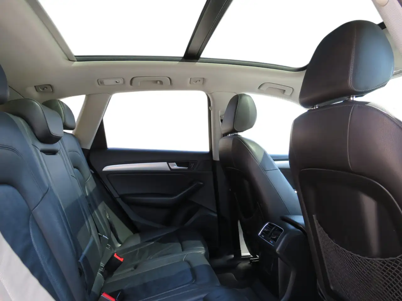 Audi Q5 снимка Audi Q5