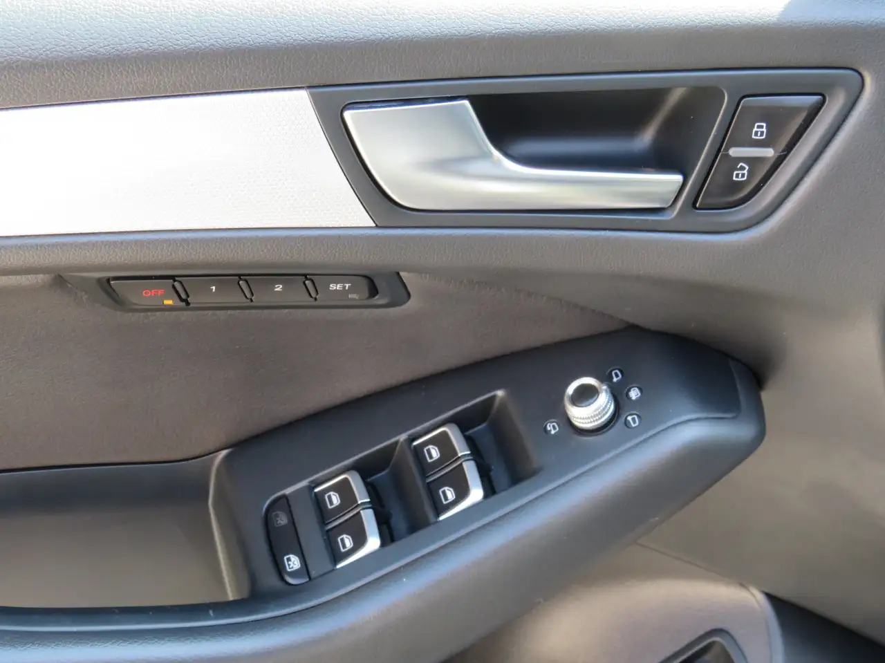 Audi Q5 снимка Audi Q5