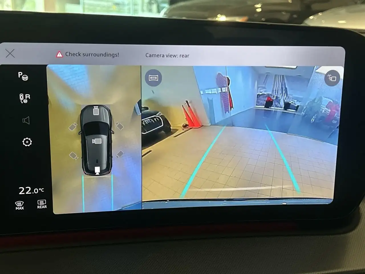 Audi Q3 снимка Audi Q3