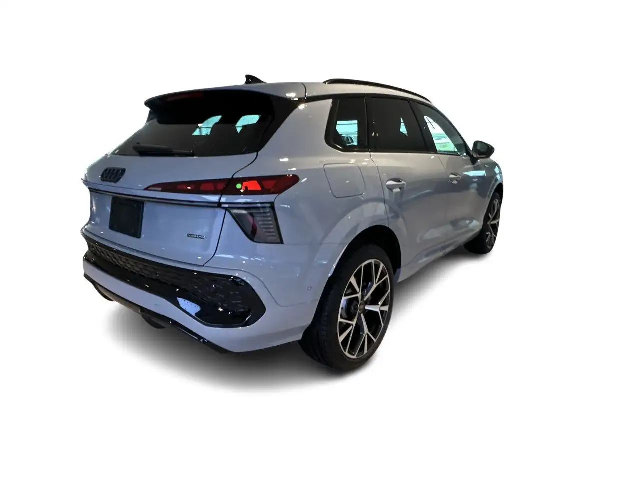 Audi Q3 снимка Audi Q3