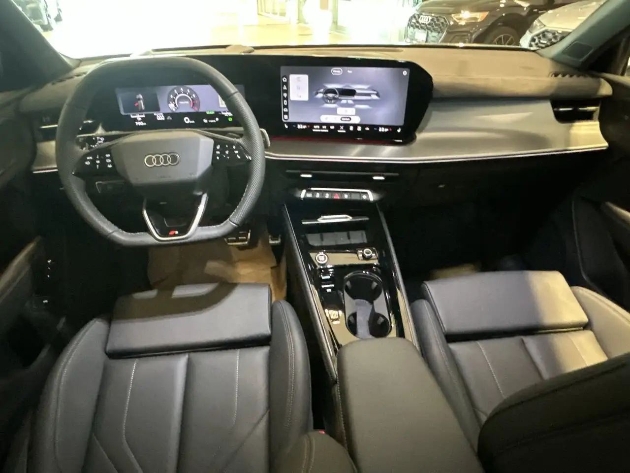 Audi Q3 снимка Audi Q3