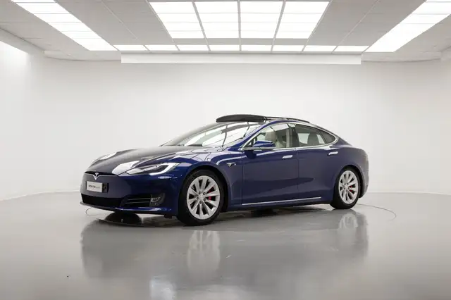 Tesla Model S 100 kWh Performance All-Wheel Drive