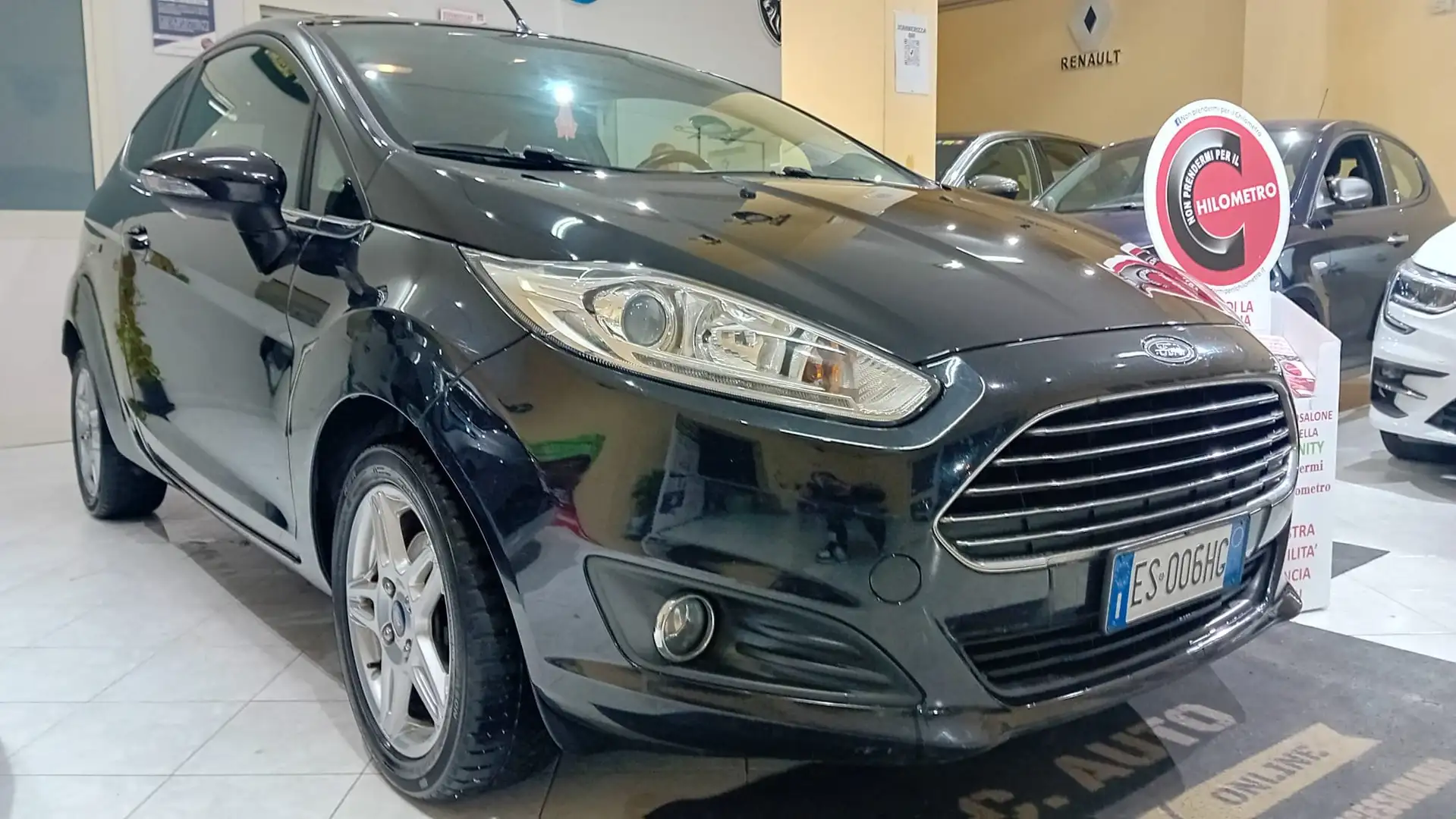 Ford Fiesta Fiesta VI 2013 3p 1.4 Business Gpl 95cv E6 Grigio - 2