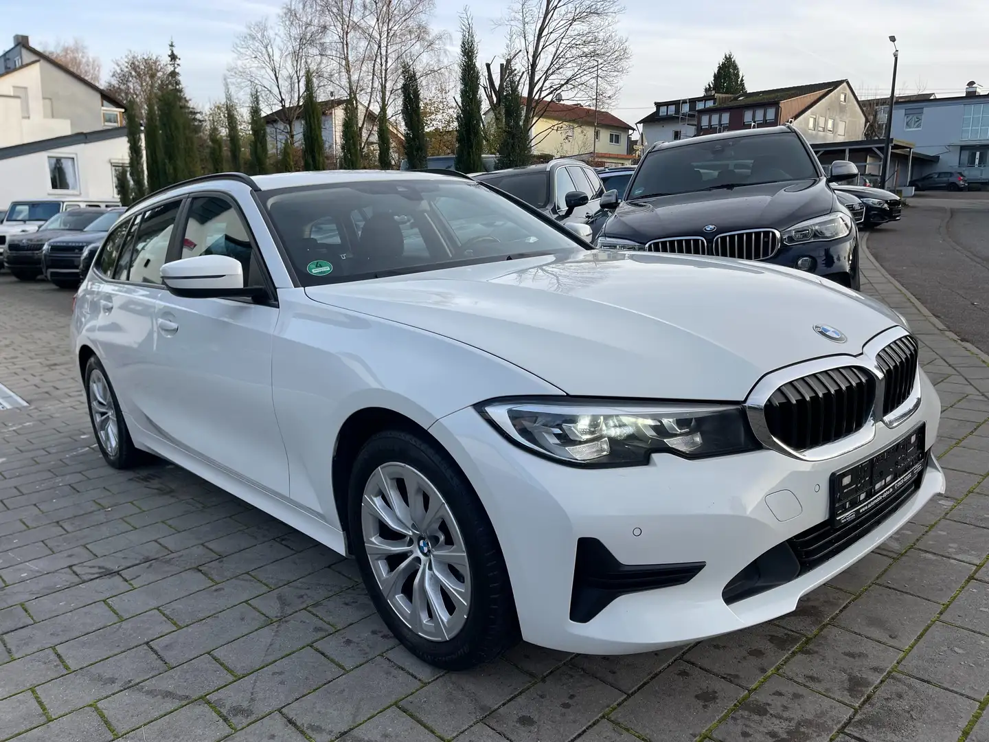 BMW 318 318 d Advantage Blanc - 1