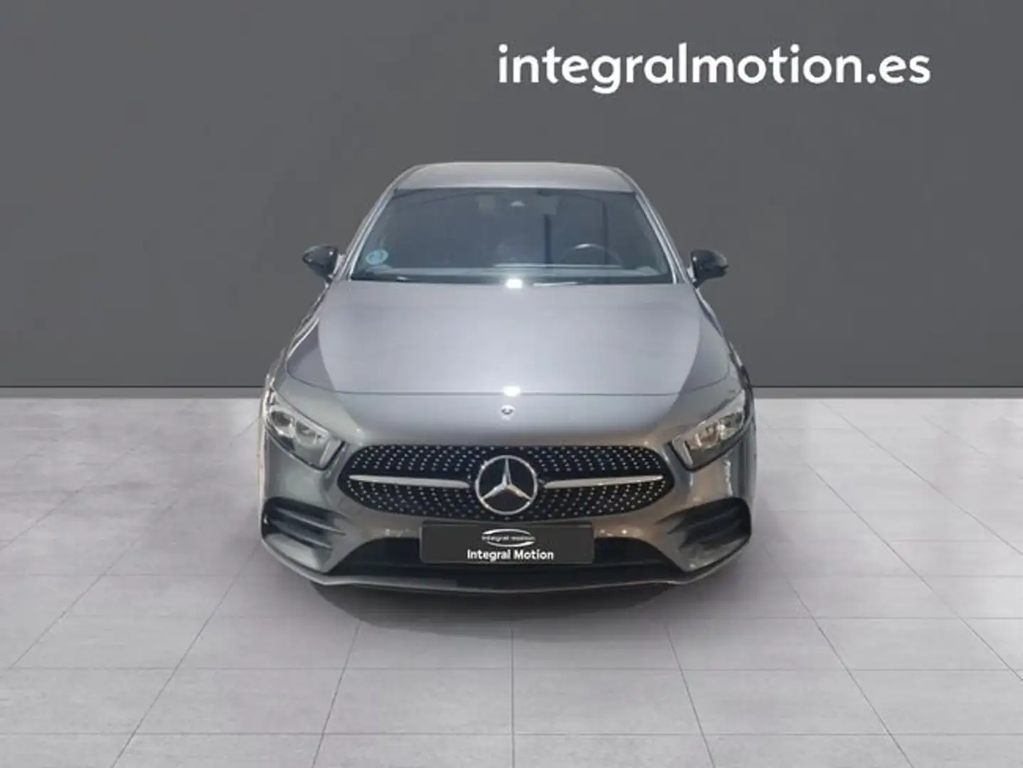Mercedes-Benz A 180 d Gris - 2