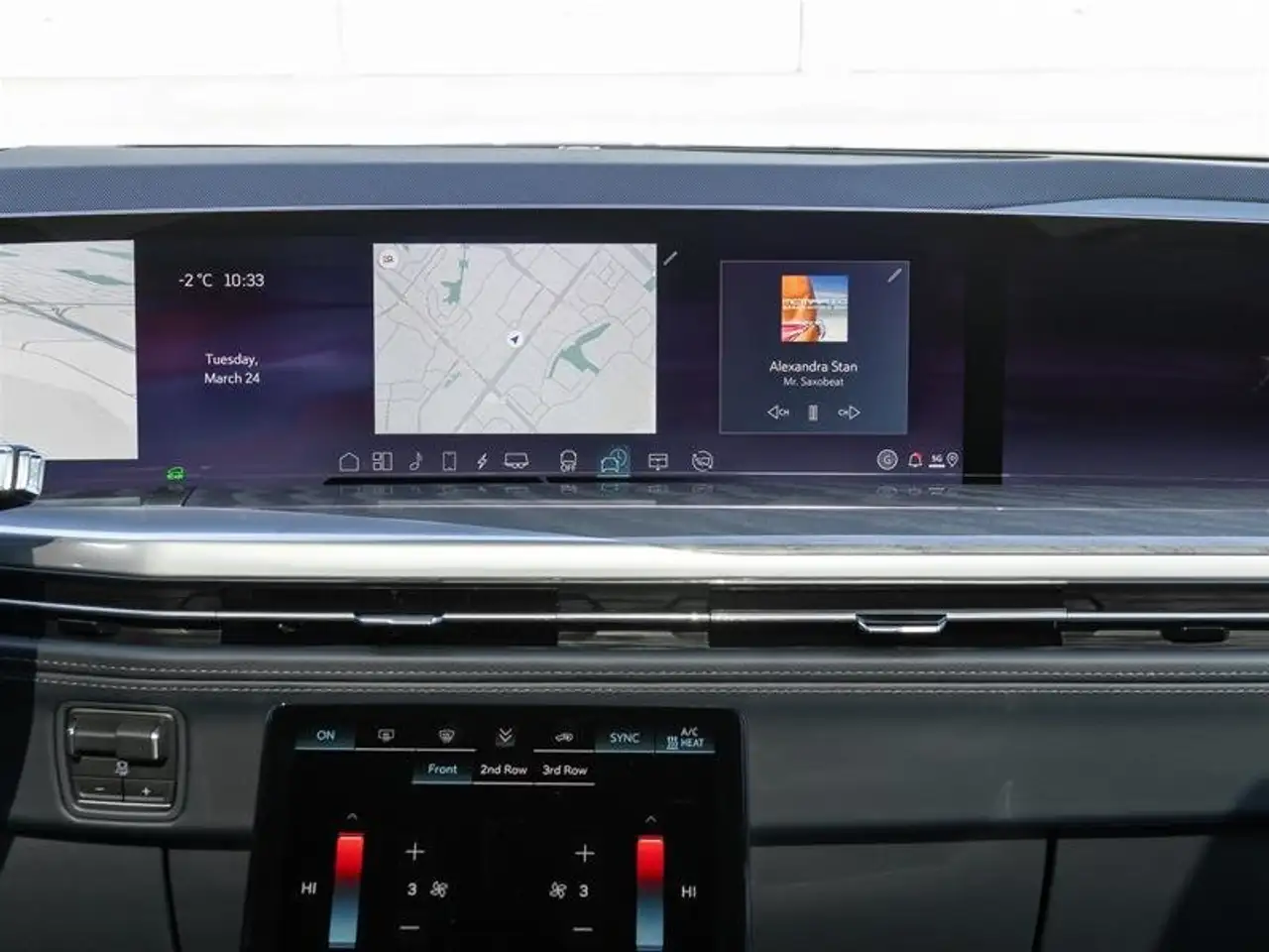 Cadillac Escalade снимка Cadillac Escalade
