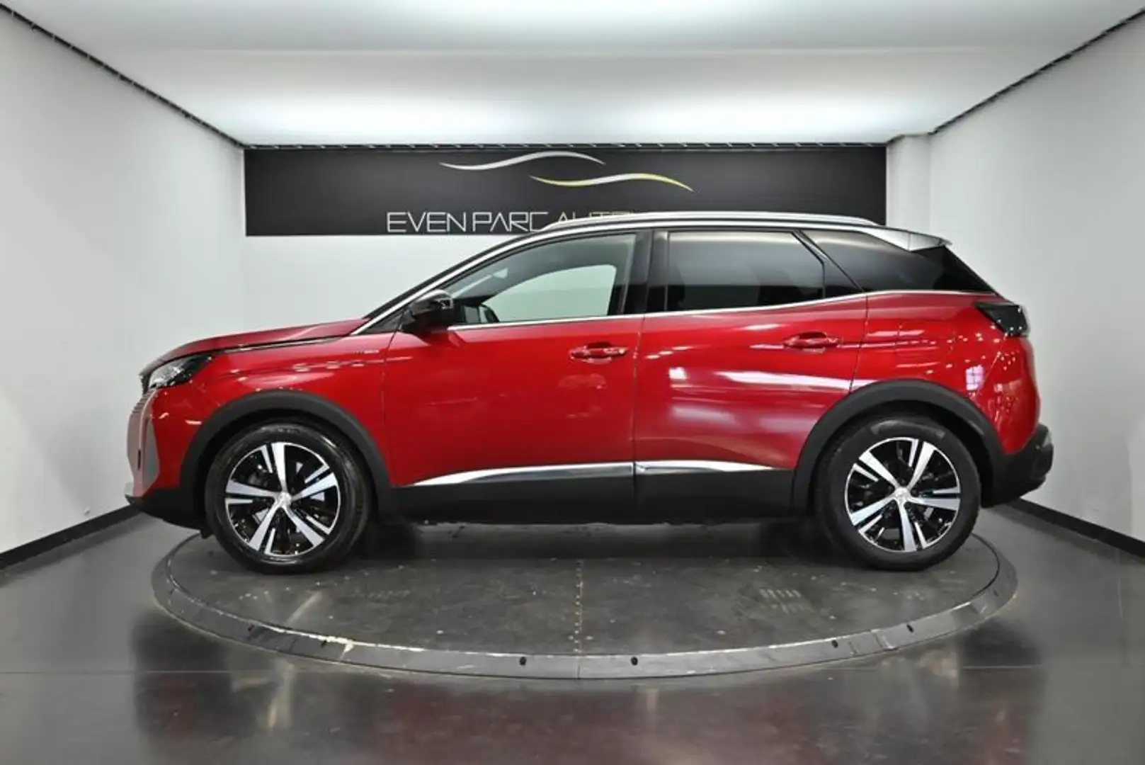 Peugeot 3008 Hybrid 225 e-EAT8 GT - 2