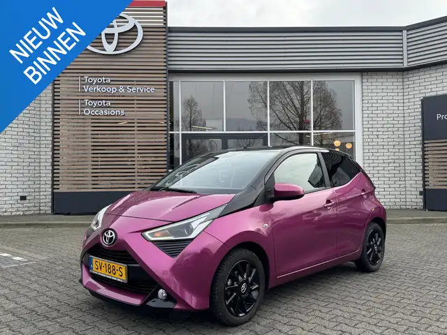 Toyota Aygo X X-CITE NL-AUTO LAGE KM-STAND BI-TONE APPLE/ANDROID