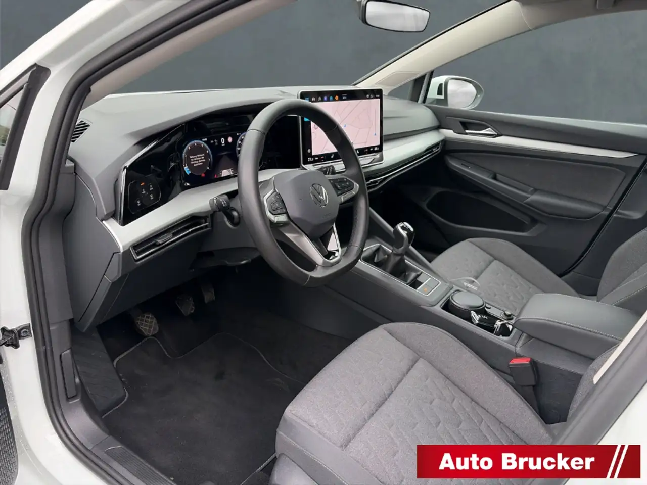 Volkswagen Golf VIII 1.5 TSI Life PANO+LED+NAVI+SHZ+3-Zonen-Klimaa 9