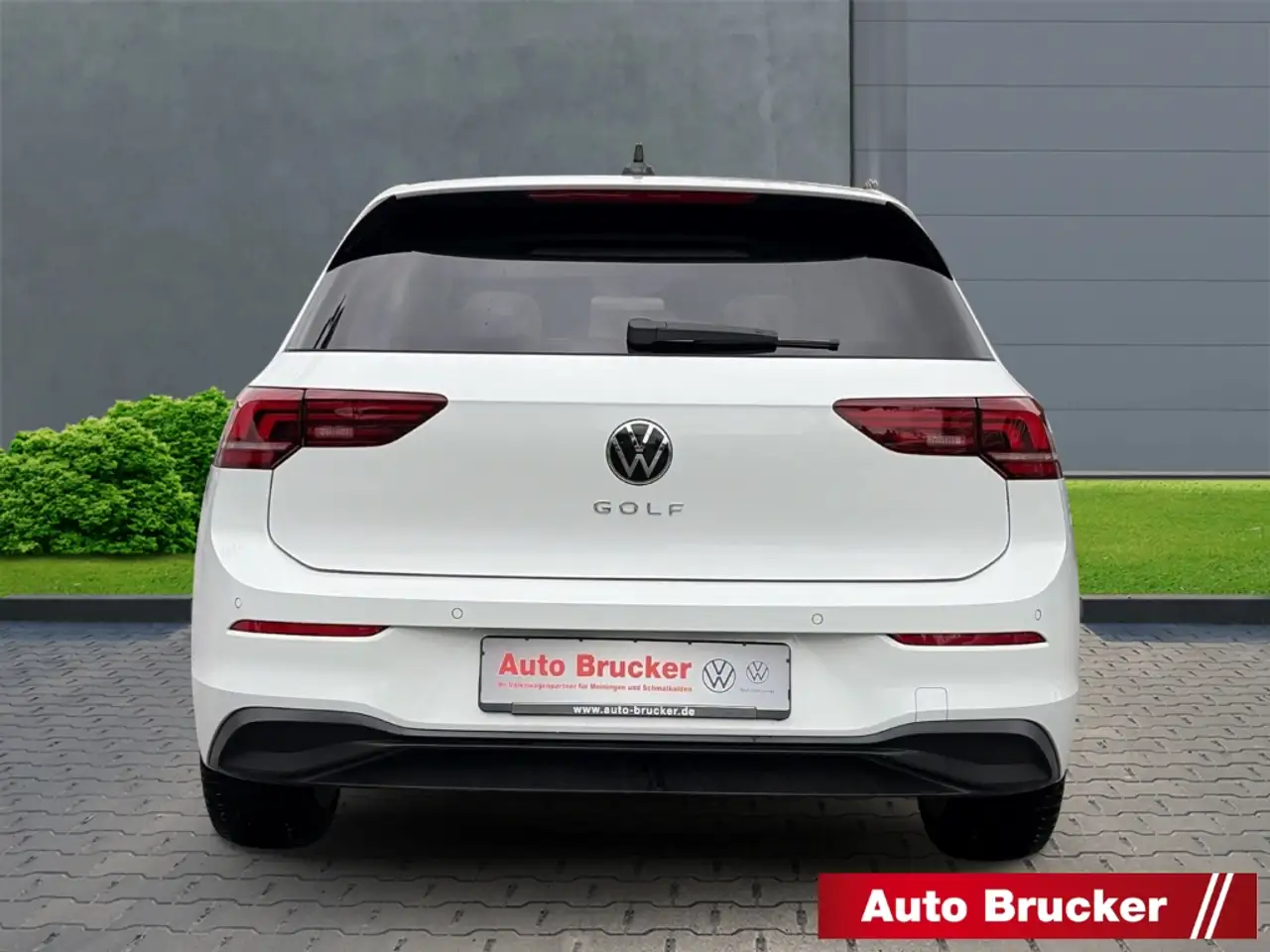 Volkswagen Golf VIII 1.5 TSI Life PANO+LED+NAVI+SHZ+3-Zonen-Klimaa 4