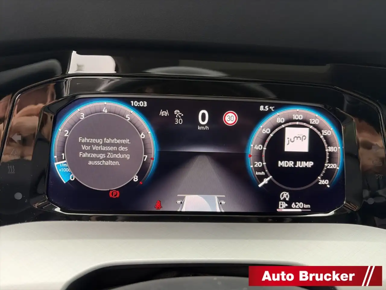 Volkswagen Golf VIII 1.5 TSI Life PANO+LED+NAVI+SHZ+3-Zonen-Klimaa 10
