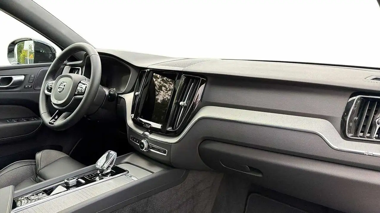 Volvo XC60 B4 AUT Plus Dark, миниатюра 9