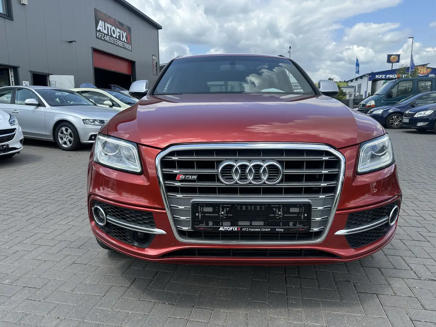 Audi SQ5 3.0 TDI competition quattro Rojo - 2