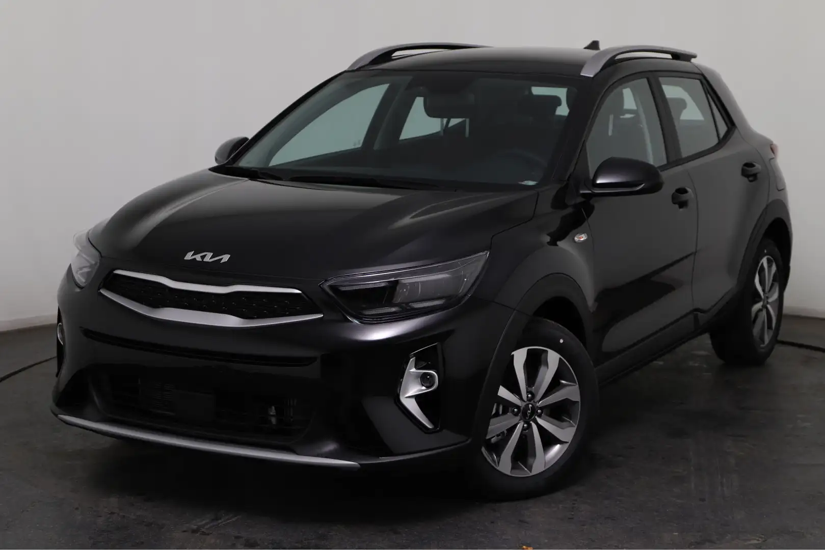 Kia Stonic LX Plus 1.0 T-GDI 74kW (100 PS) 7-Gang-DCT Schwarz - 1