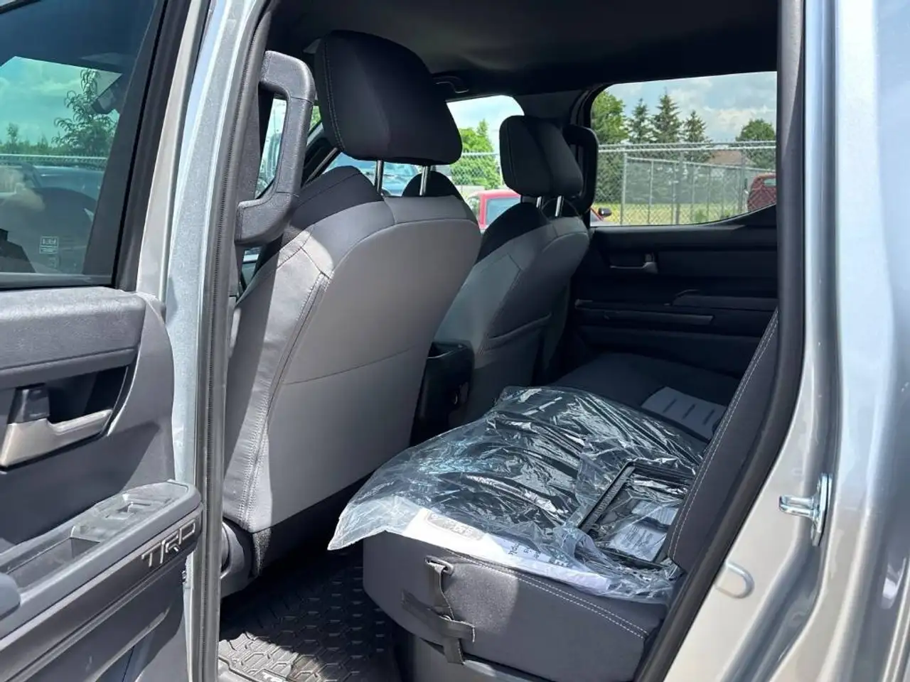 Toyota Tacoma снимка Toyota Tacoma