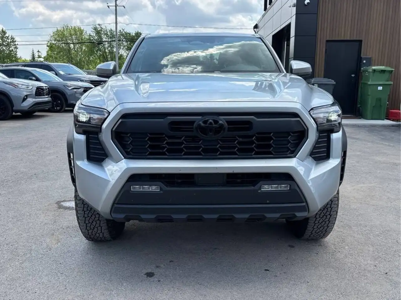 Toyota Tacoma снимка Toyota Tacoma