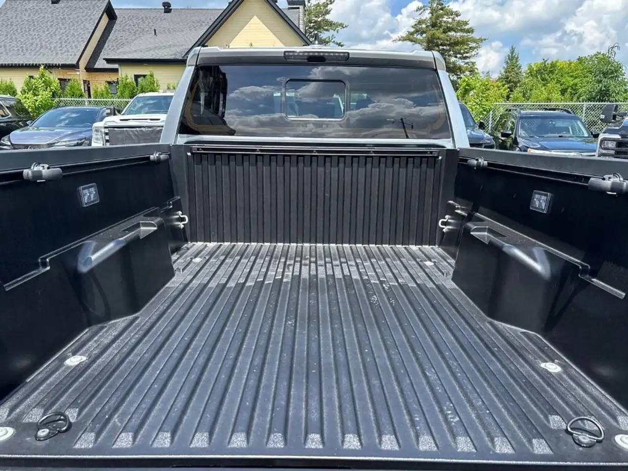 Toyota Tacoma снимка Toyota Tacoma