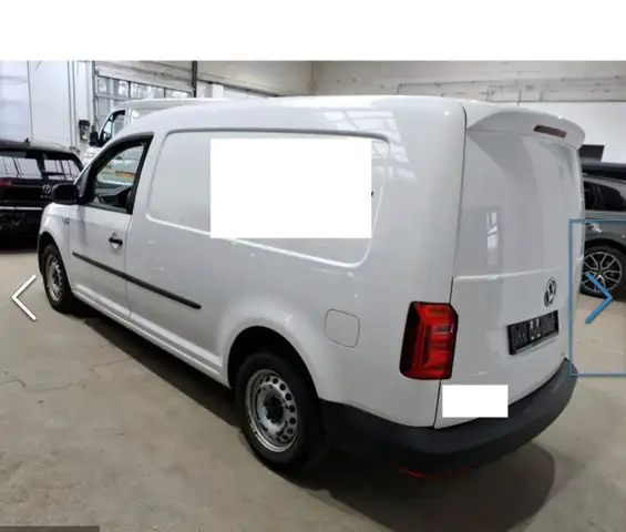 Volkswagen Caddy view 3