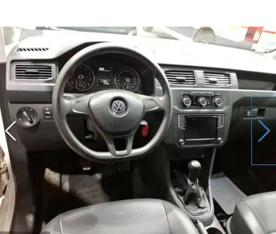 Volkswagen Caddy view 8