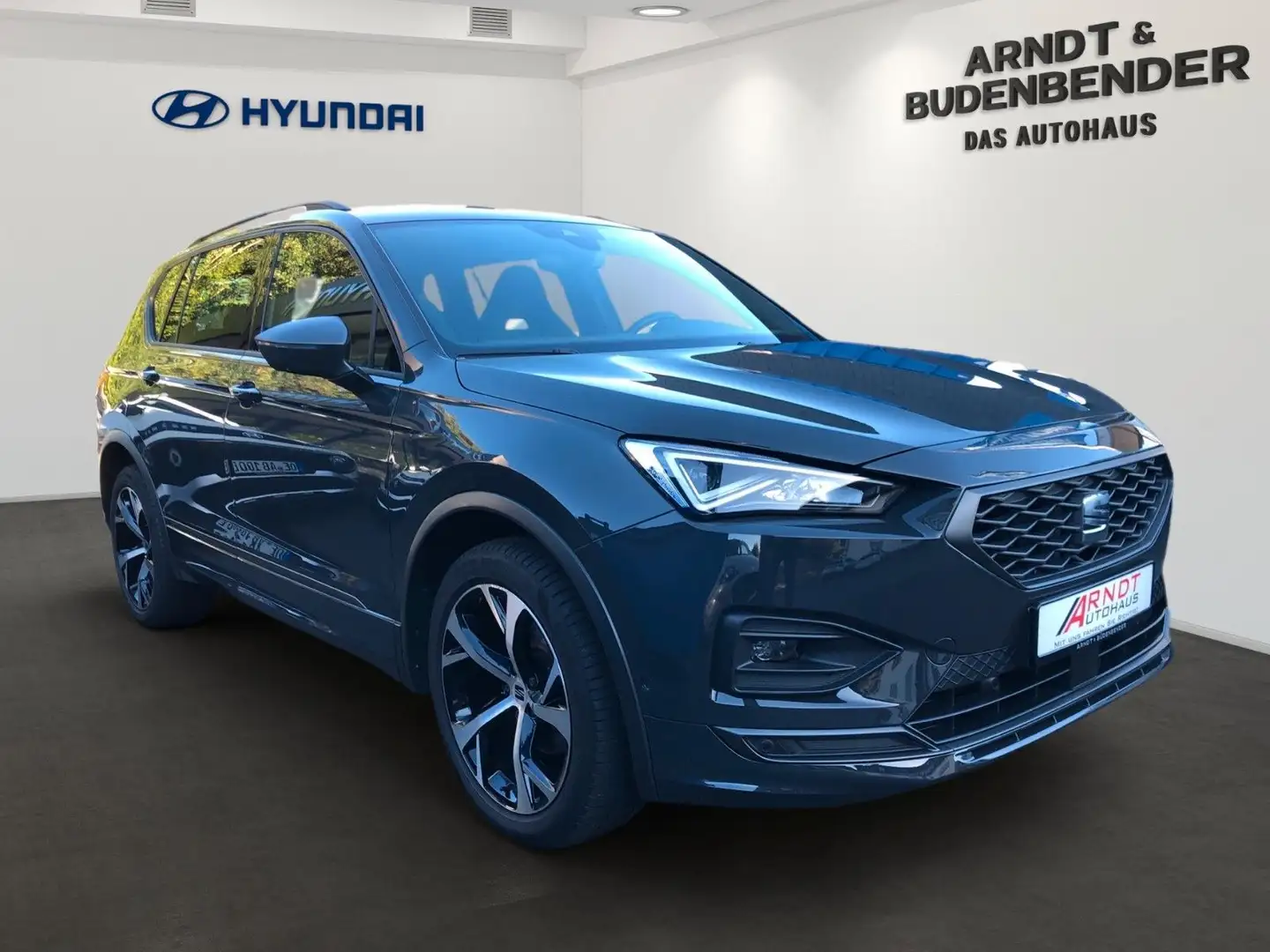 SEAT Tarraco FR Beats AHK NAVI ACC Gris - 2