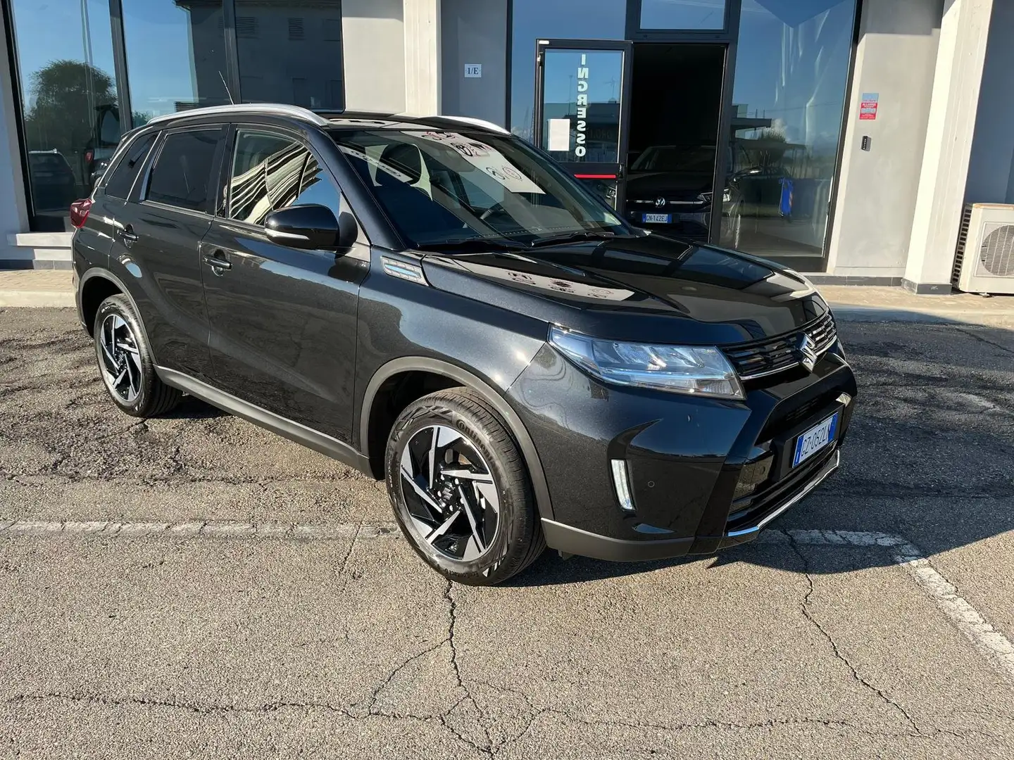 Suzuki Vitara Vitara II 2024 1.4h Top 4wd allgrip 129cv KM ZERO Noir - 2
