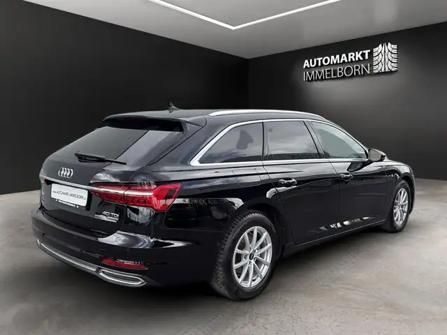 Audi A6 view 6