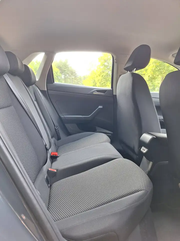 Volkswagen Polo Citadine 5 portes — photo 9