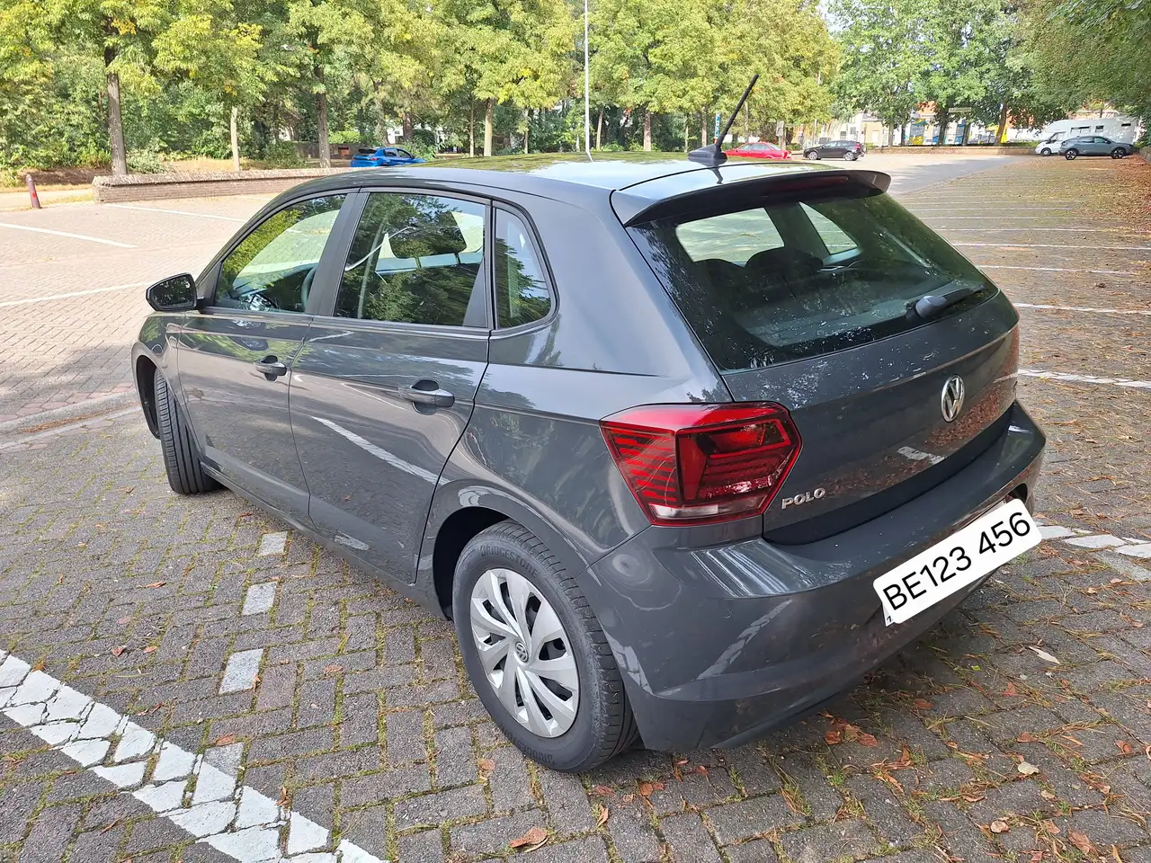 Volkswagen Polo Citadine 5 portes — photo 5