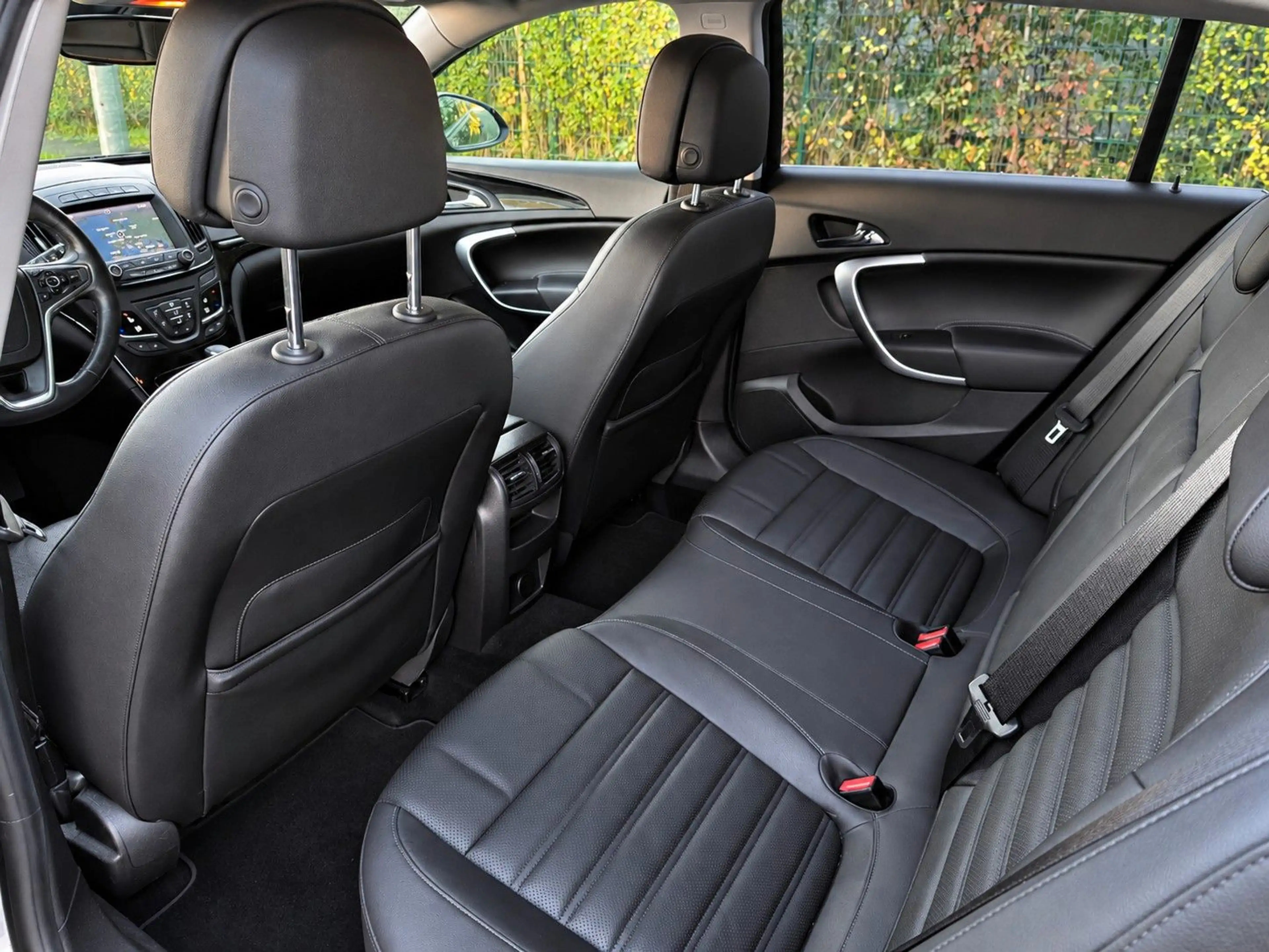 Opel Insignia Sports Tourer 2.0 CDTI 170 PS Automatik — photo 14