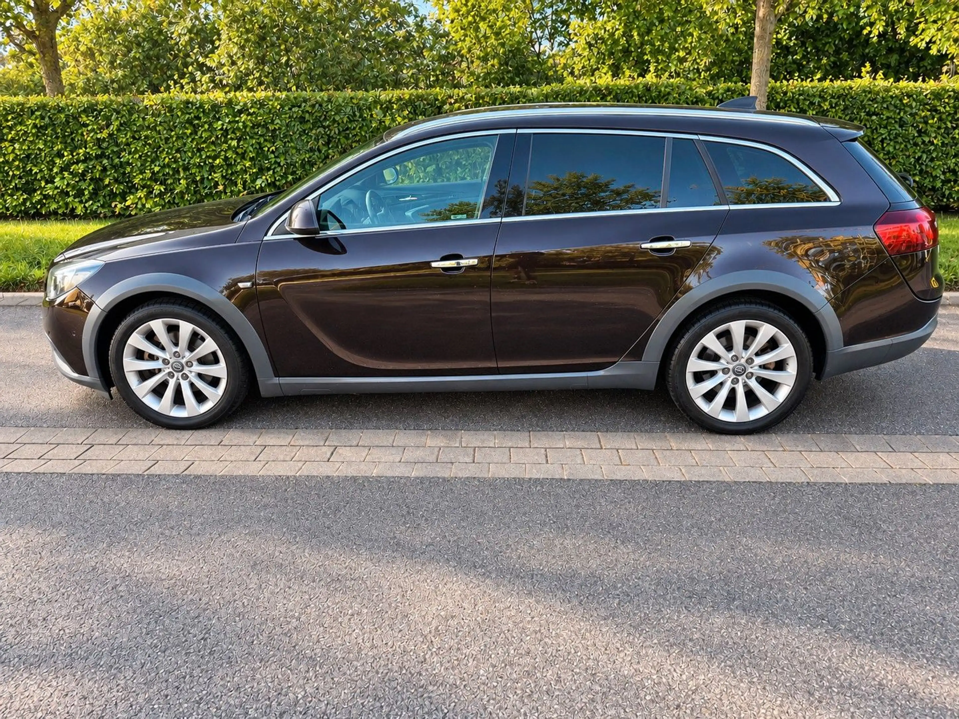 Opel Insignia Sports Tourer 2.0 CDTI 170 PS Automatik — photo 6