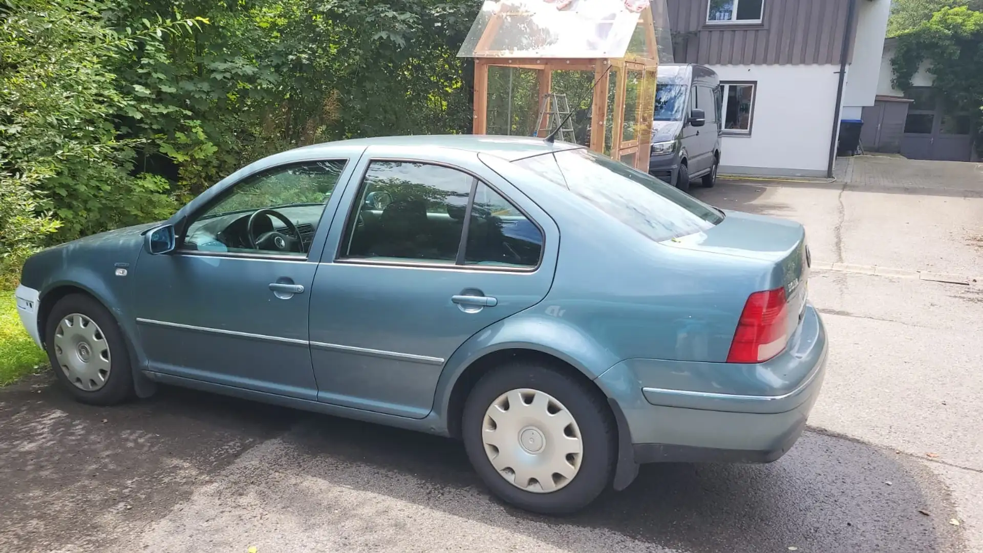 Volkswagen Bora 1.6 Comfortline zum Ausschlachten - 2