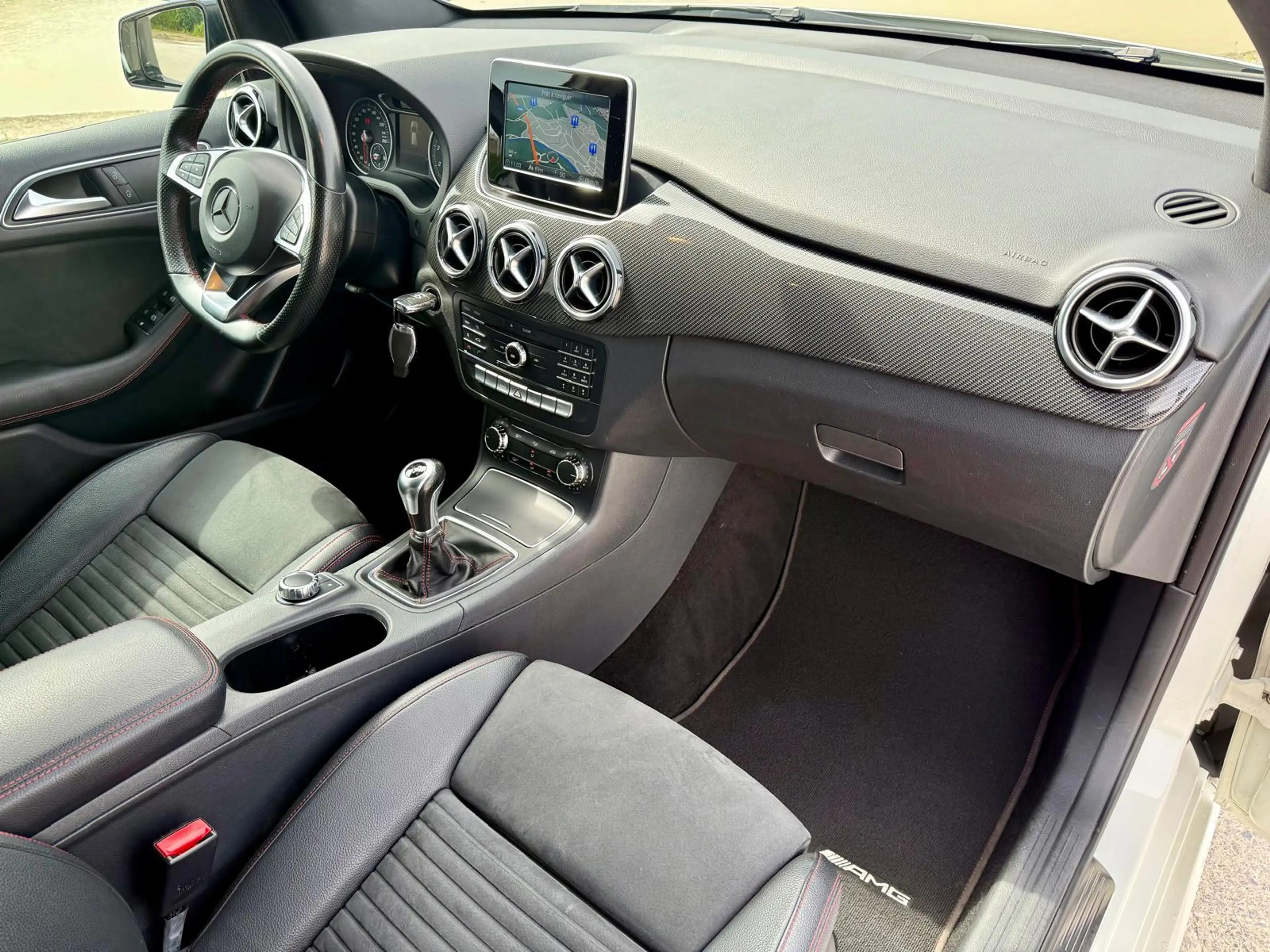 Mercedes-Benz B 160 *AMG*Line*Clim*Navi*Nice*Condition*Garantie — photo 9