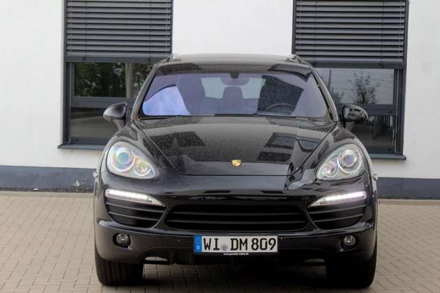 Porsche Cayenne S *SPORT DESIGN PANO S-KLIMA AHK 21 ZOLL