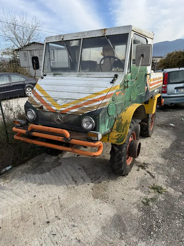 Mercedes-Benz Unimog 411, foto 1