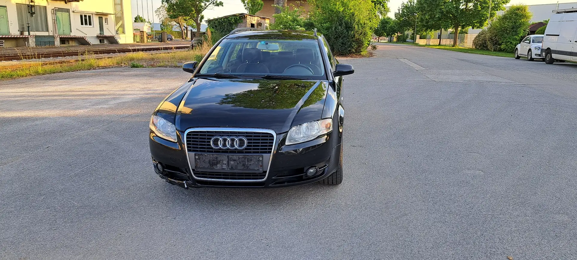 Audi A4 Avant 2,0 TDI DPF Business Edition - 2