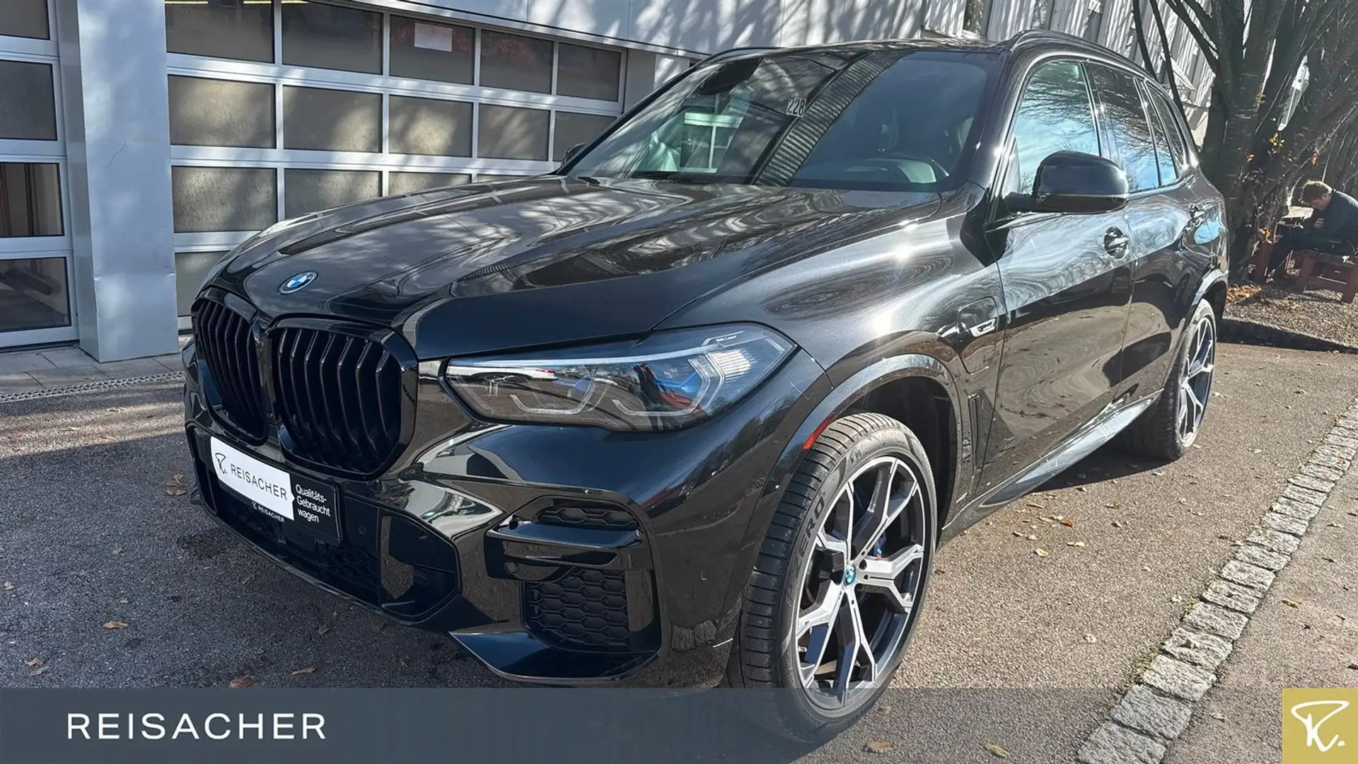 BMW X5 xDrive45e A M-Sport,AHK,HUD,PA,DA,eSitz&Mem Noir - 1