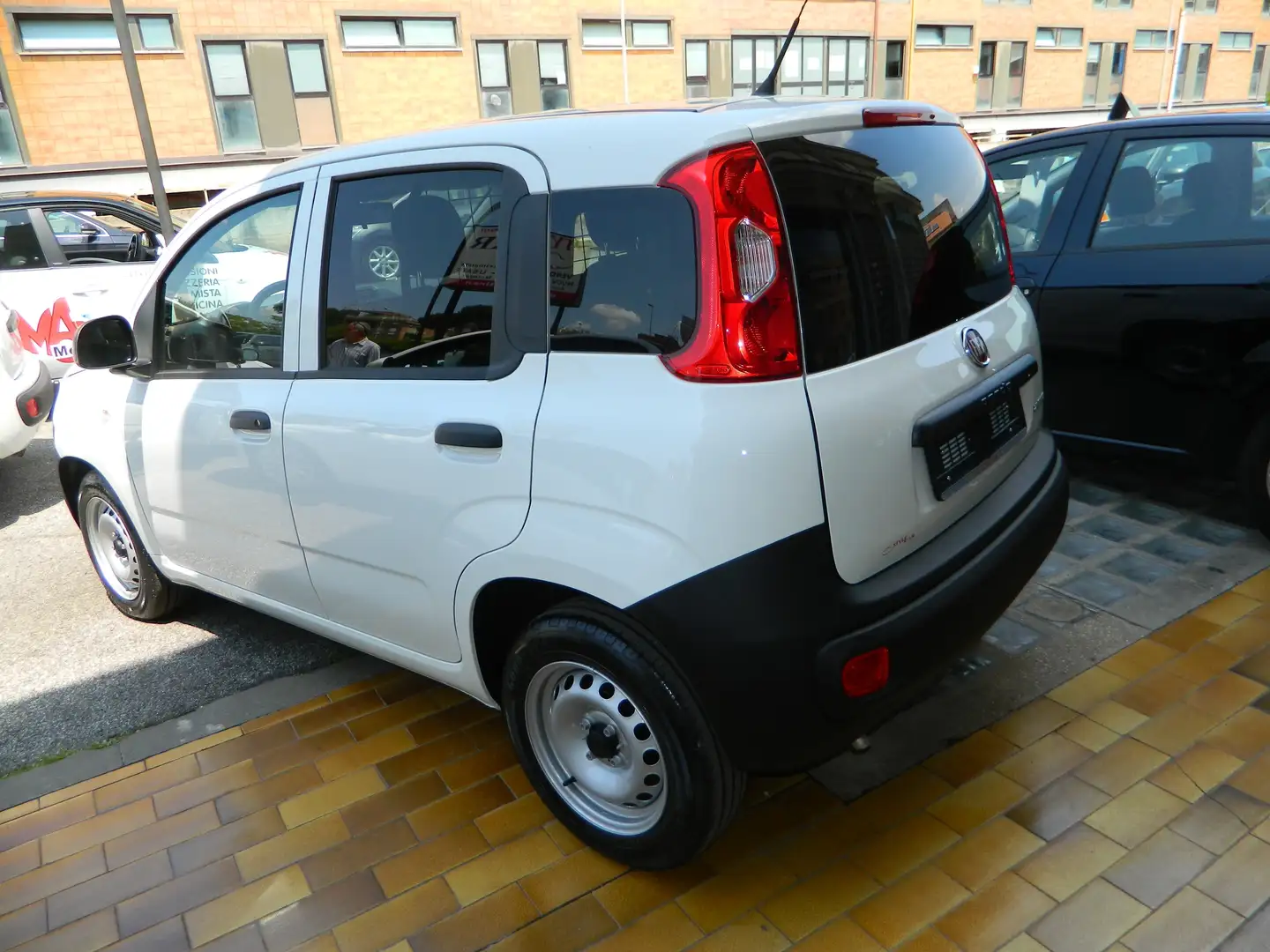 Fiat Panda VAN 1.0 FireFly 70CV HYBRID 2P - KM ZERO ITALIANA Wit - 1