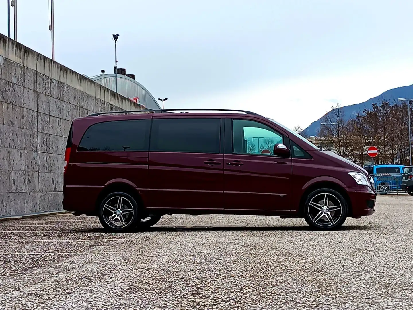 Mercedes-Benz Viano Viano 2.0 cdi Fun 136cv L Červená - 2