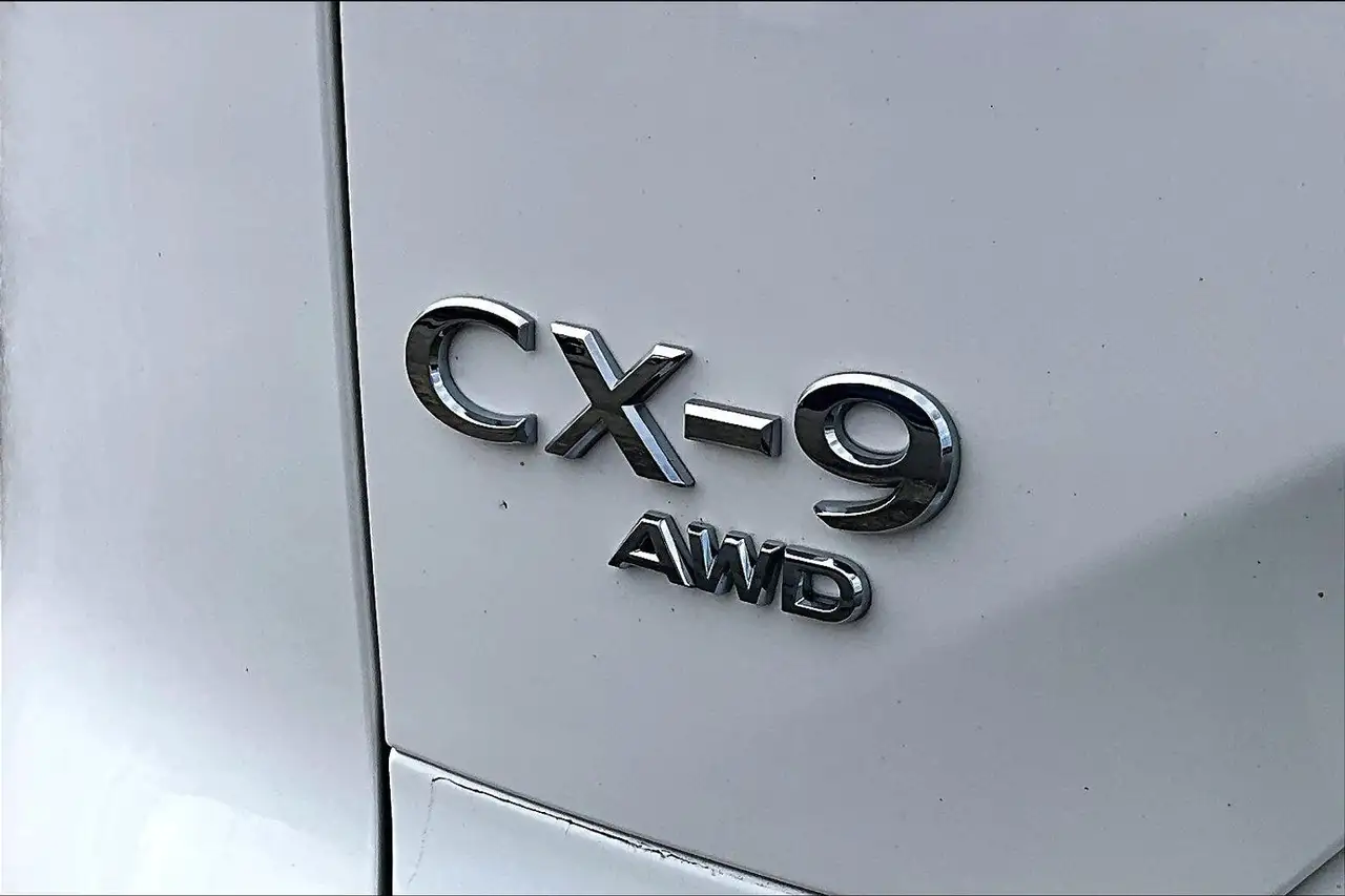 Mazda CX-9 fotografie Mazda CX-9