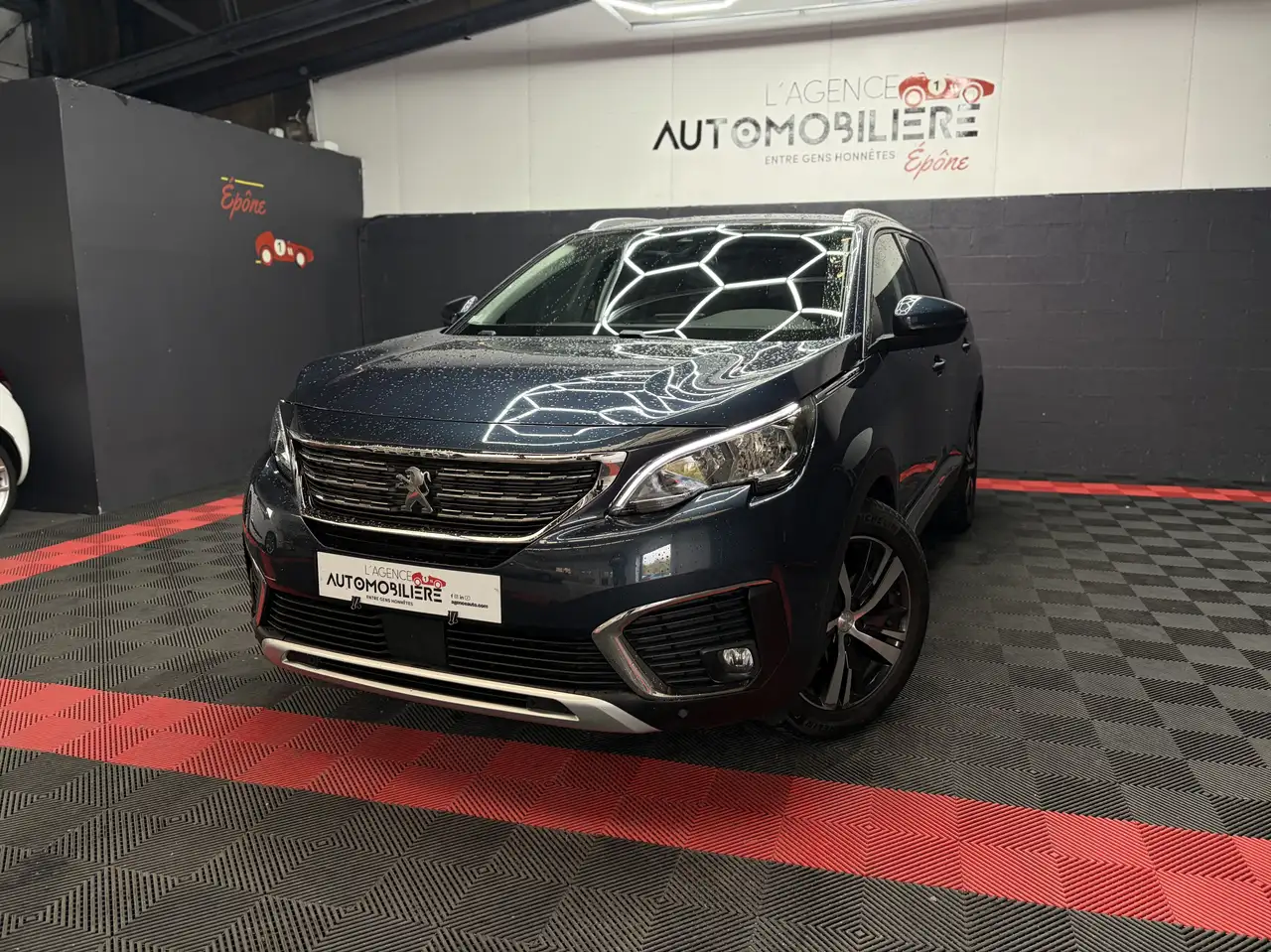 Peugeot 5008