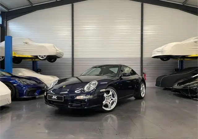 Porsche 997 (997) Carrera 325cv Boîte manuelle 48 000km Garantie 12 mois offerte Entretien à jour Intérieur cuir étendu