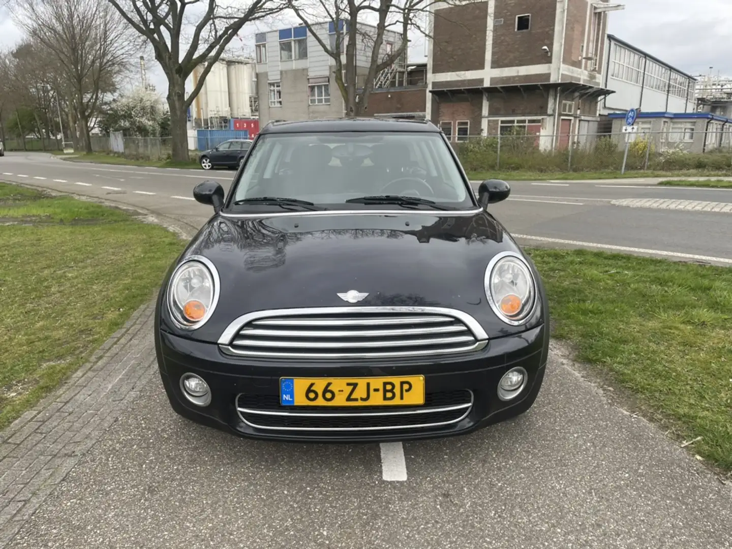 MINI Cooper D Clubman 1.6 Pepper Zwart - 2