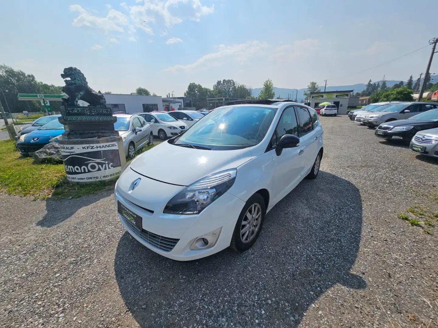 Renault Grand Scenic Scénic III Bose Edition 1,5 dCi EDC DPF Weiß - 1