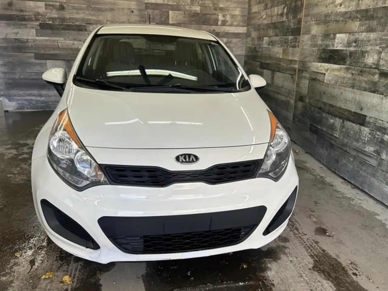 Kia Rio снимка Kia Rio