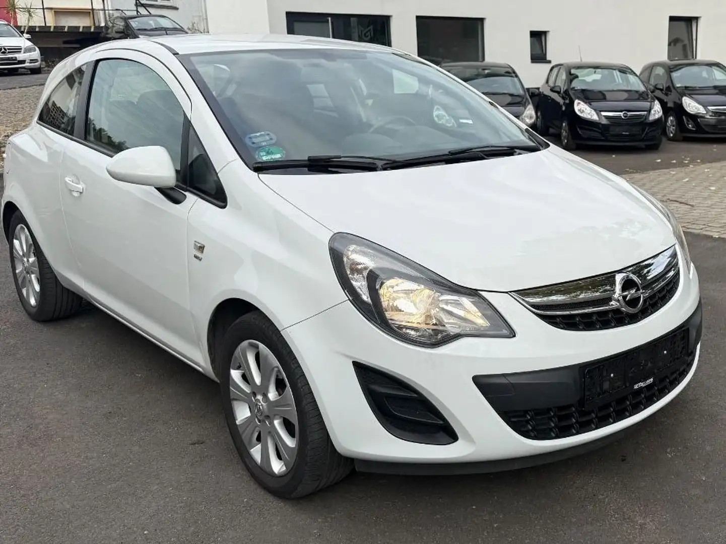 Opel Corsa D Energy TÜV NEU Weiß - 1